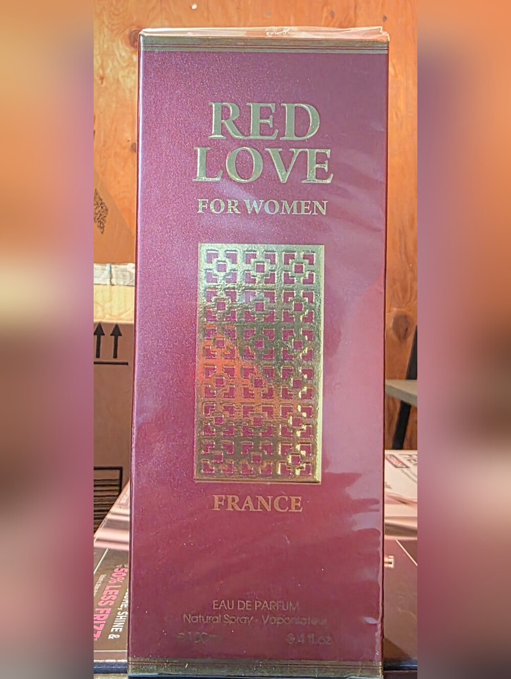 Red Love For Women Eau de Parfum - Burgundy & Gold Box